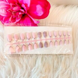 10/$25 • False‎ Nails 24 Pieces
